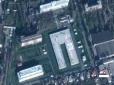 У міськраді впевнені, що це - морг: BBC показала величезну військову базу РФ у окупованому Маріуполі (фото)