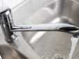У мийку на кухні не можна зливати окріп! Названо температуру, якої бояться труби
