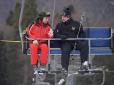 Так боїться? У Росії розмістили системи ППО на курорті біля Сочі, де Путін катається на лижах (відео)