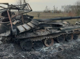 Останнє, що бачили у житті загарбники: Як виглядає влучання у російський танк зсередини (відео)