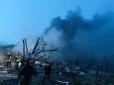 Окупанти вдарили по передмістю Дніпра: Під завалами опинилися люди, в тому числі дитина (фото)