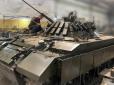 Захоплений російський танк українці перетворили на оригінальну бойову машину