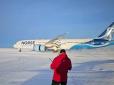 Вражаючі факти: В Антарктиді вперше приземлився Boeing 787 (відео)