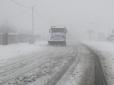 На Одещині автобус застряг на трасі - пів сотні людей провели ніч у сніговому заметі