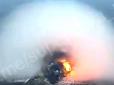 ЗС РФ послали на позиції ЗСУ танк із вибухівкою, але щось пішло не так (відео)