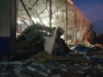 Із доставкою товарів можливі затримки:  Під час ракетного удару по Києву знищено склад Rozetka