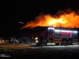 Гасити приїхали кілька десятків пожежників: Сміттєзвалище під Ужгородом горить другу добу (фото)