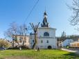 Лави будуть у формі козацьких човнів-чайок: На Подолі з'явиться сквером імені гетьмана Самійла Кішки