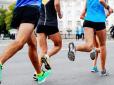 Все просто! Як прибрати неприємний запах у взутті після тренувань