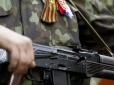Російські військовослужбовці мародерствують на Донбасі - місцеве населення відбивається як може