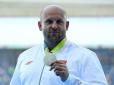 Польський легкоатлет продав з молотка свою срібну медаль заради порятунку онкохворої дитини (фото)