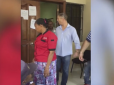 Три місяці в латиноамериканській буцигарні для початку: Як на Домінікані затримували екс-голову Херсона (відео)