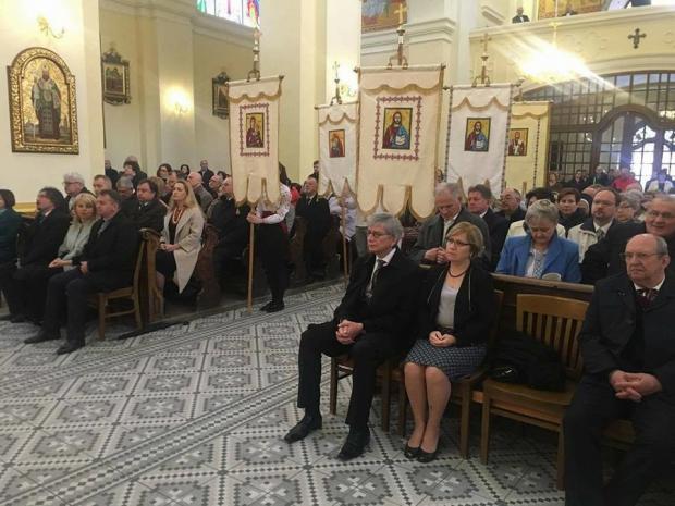 Служба у храмі. Фото: http://glavcom.ua