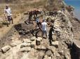 Хіти тижня. Археологи знайшли в окупованому Криму моторошне античне поховання (фото)