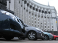 Елітний автопарк: Які автомобілі воліють мати представники українського політикуму (інфографіка)