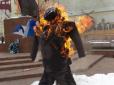 На Буковині спалили опудало Порошенка (фото)