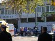 Крики і паніка: Розстріл студентів у Керчі потрапив на відео