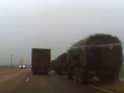 Щось готується? В окупованому Криму помітили пересування російської військової техніки (відео)