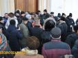 За наказом настоятеля: Представники УПЦ МП відмовляються залишати храм на Івано-Франківщині (фото)