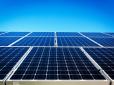 В Україні починають промислове виробництво важливого компоненту для сонячних панелей та електростанцій