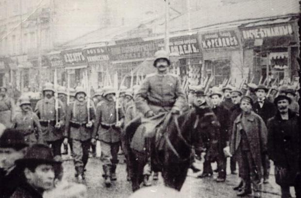 Кадри кінохроніки вступу німецьких військ в Київ. Березень 1918 року