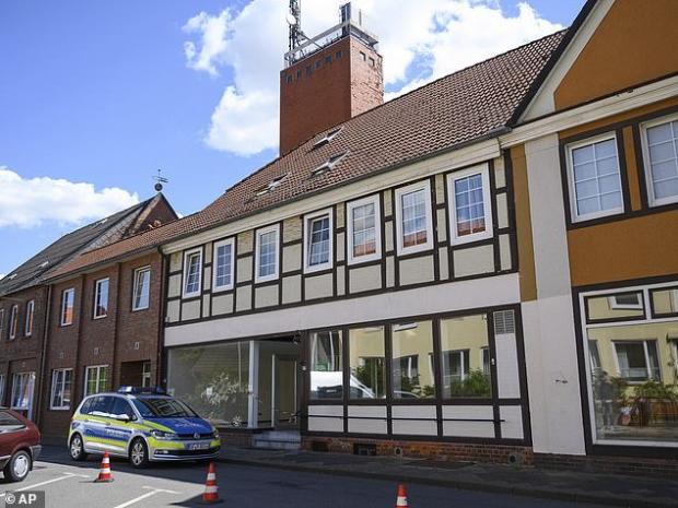 У німецькому готелі сталося загадкове вбивство. Фото: АР.