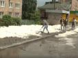 Негода накрила Тернопільщину: Град розчищали лопатами (фото, відео)