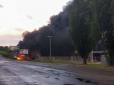 На Київщині горіла автозаправка: Є інформація про вибух (фото, відео)