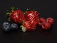Facebook-медицина від Уляни Супрун: В.о. міністра спростувала популярні міфи про ягоди