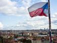 Хіти тижня. Ганьба на весь світ: Російський дипломат покидає Чехію через скандал з квартирами у Празі