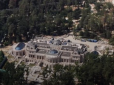 Журналісти під Києвом виявили палац Ахметова (відео)