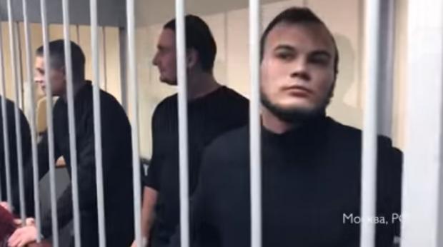 Полонені українські моряки. Фото: скріншот з відео.