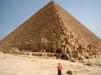 З архіву ПУ. Гуманоїди, але не гомо сапієнс: У єгипетській піраміді знайшли мумії невідомих істот (фото)
