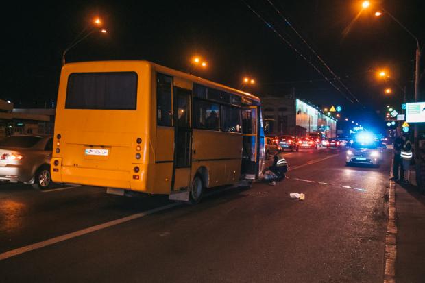 На місці трагедії у Києві. Фото: Інформатор.