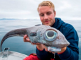 Хіти тижня. Незважаючи на потворну зовнішність: Норвежець зловив рибу-химеру і з'їв її