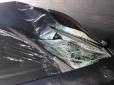 Шматки тіла розлетілись навколо: У Києві BMW на смерть збив чоловіка (фото)