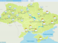 Виходячи на вулицю, не забудьте парасольку: Україну накриють дощі, але значно потеплішає
