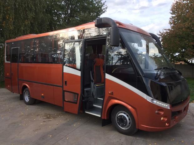Автобус на базі шасі «Iveco Daily» від ТОВ «Рівненський автозавод»