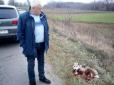 На Хмельниччині спецпризначенець ЗСУ врятував закривавленого пса, котрого піддав страшним тортурам місцевий чиновник (відео)