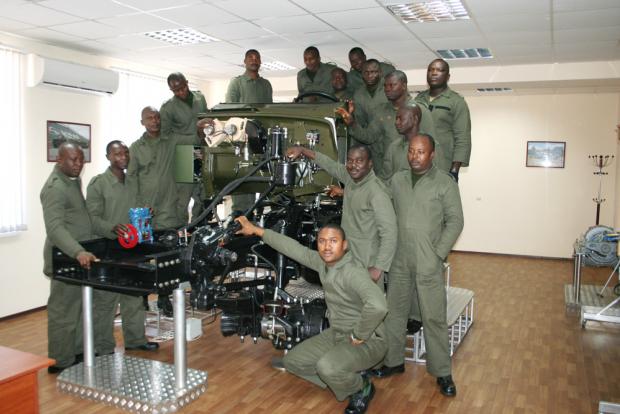 Підготовка нігерійських військових на КрАЗі