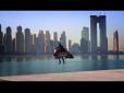 Зі швидкістю 240 км/год: У Дубаї чоловік з реактивним ранцем злетів на висоту 1500 метрів (відео)