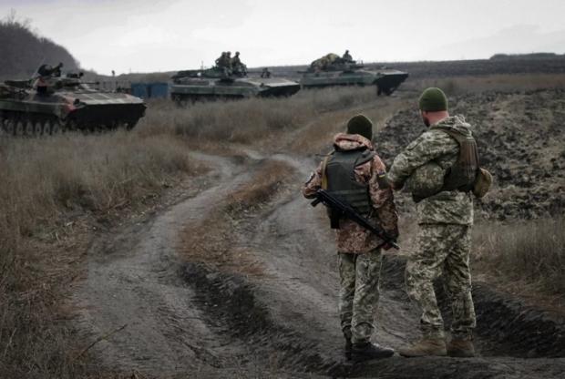 Последствия умиротворения. Почему ВСУ полностью потеряли инициативу на Донбассе