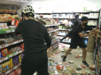 Люди крадуть їжу з супермаркетів: В Італії карантин вже привів до росту рівня злочинності
