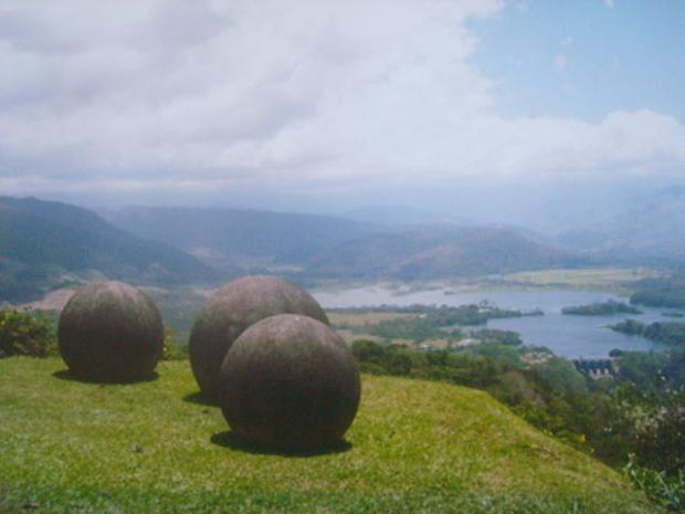 Кам'яні кулі Коста-Ріки
