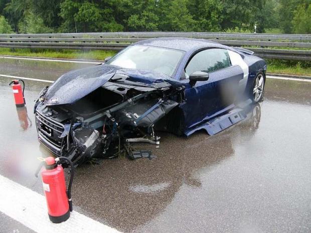 Розбитий Audi R8