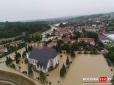 Пошкоджені будинки й дороги: Польща потерпає від потопу (фото)