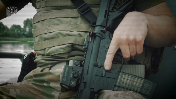 UAR-15 бійця "Дозору". Кадр з відео.