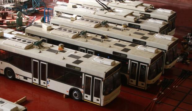 Автобуси "Південмаша", які завод поставляв в українські міста в 2015-му році