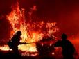 Терористи заявили про колосальний збиток: У Луганську пожежа 