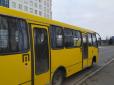 Є загиблі і поранені: На Росії обстріляли автобус і зупинку з людьми (фото)